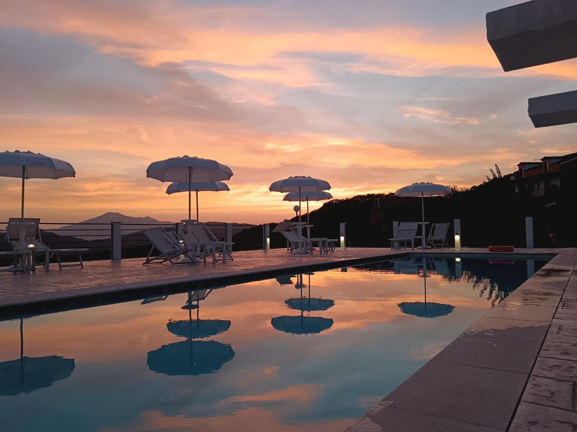 Tenuta Vallina - Golfo Di Policastro Tortorella Buitenkant foto